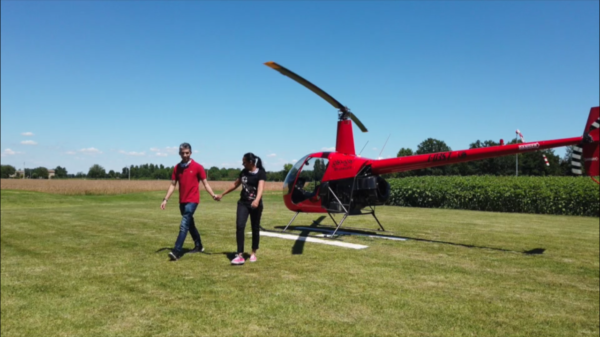 Un volo in elicottero e un agriturismo in campagna